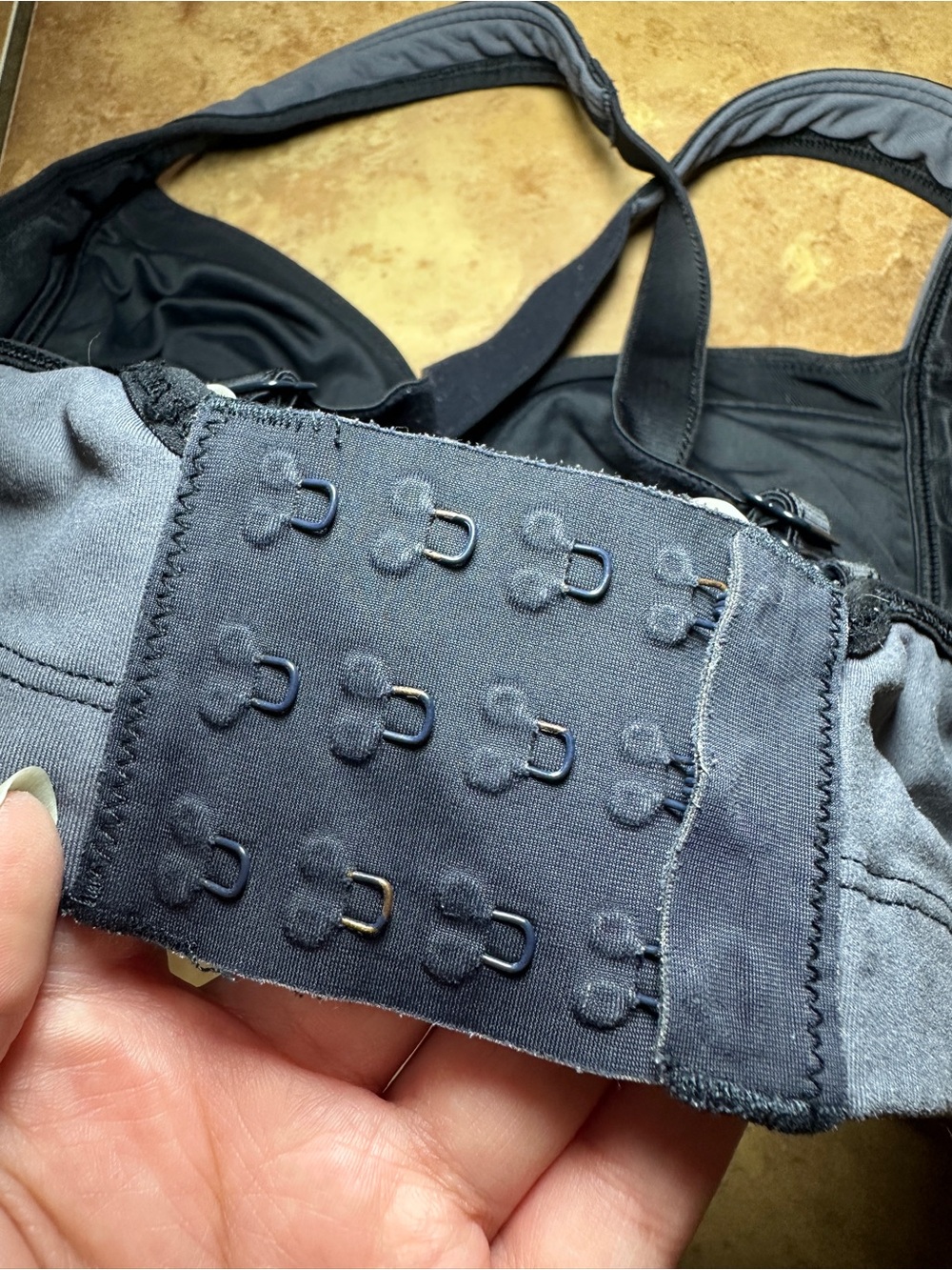 lululemon athletica Ta Ta Trainer Gray and Black Sports Bra - S - Picture 3 of 4